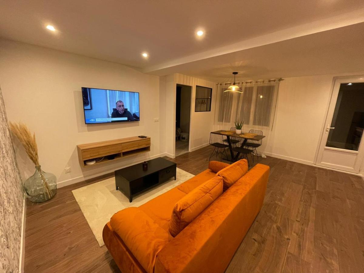 Le Jardin Niortais - Hyper Centre- Proche Gare - Paisible - Grand Jardin Prive, Wifi Hd -netflix * Niort
