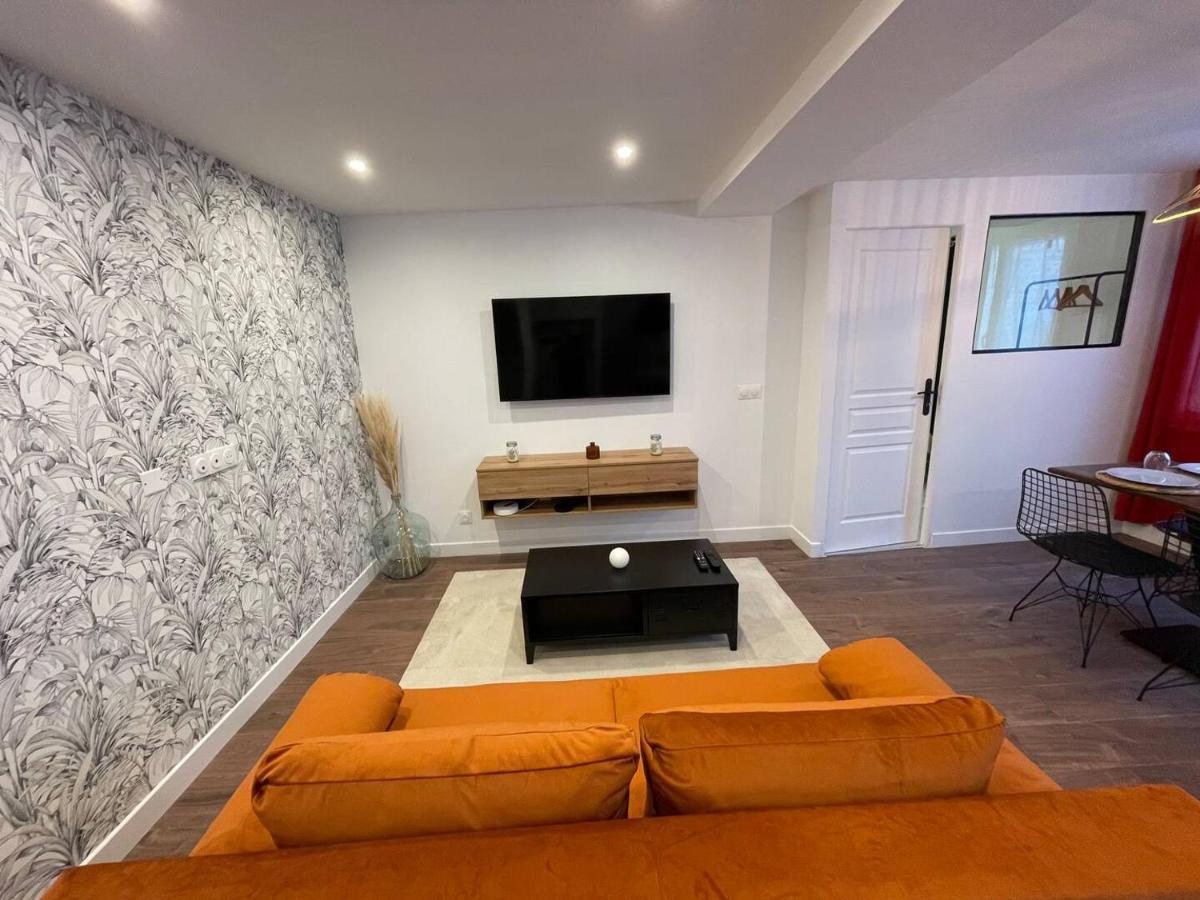 Le Jardin Niortais - Hyper Centre- Proche Gare - Paisible - Grand Jardin Prive, Wifi Hd -netflix * Niort